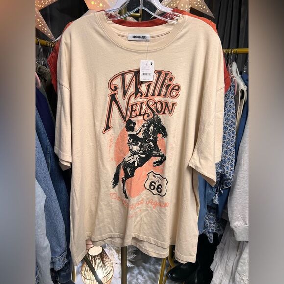 Free People x Daydreamer Willie Nelson Route 66 One Size Tee in Sand - Picture 6 of 7